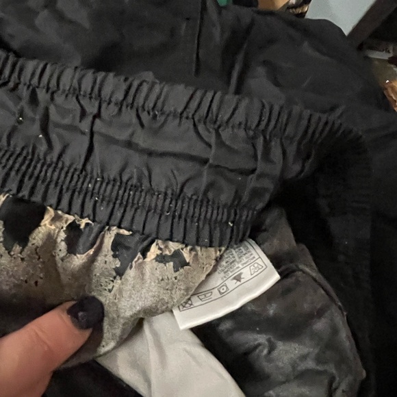 Nike Windrunner
Men's Woven Lined Pants - Picture 9 of 10